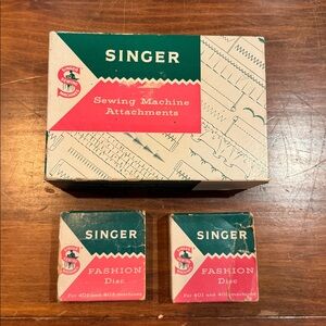 SINGER Sewing Machine Style-O-Matic Attachment +2 Fashion Discs 401 403 Vintage